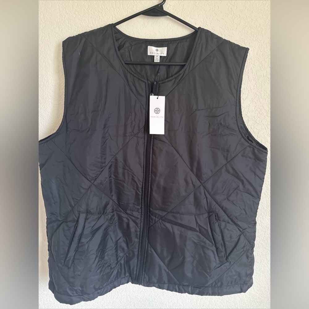 Socialite Women’s Black Quilted Vest Full-zip Light Size XL